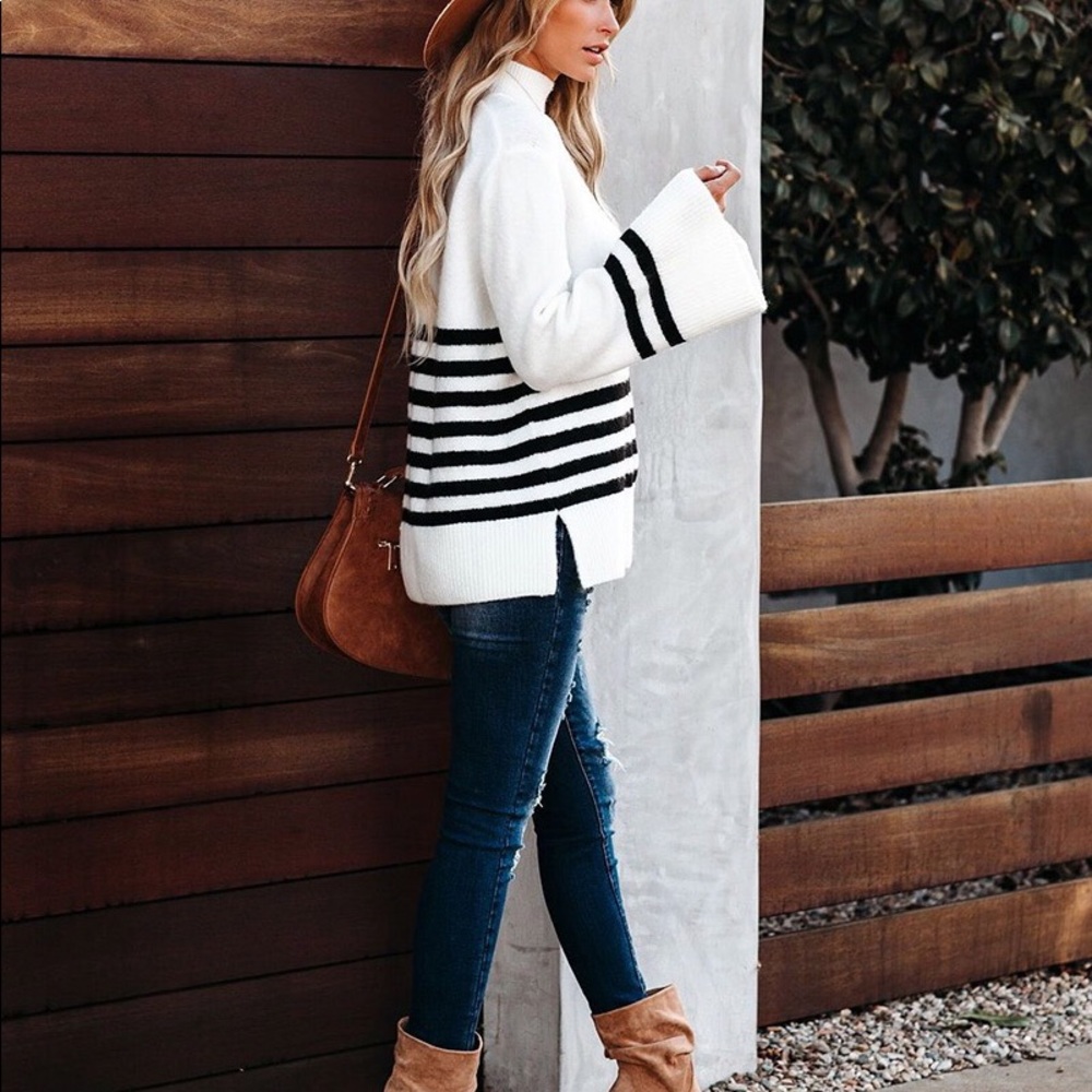 PREVIEW Ivory & Black Striped Oversized Sweater - Picture 8 of 9